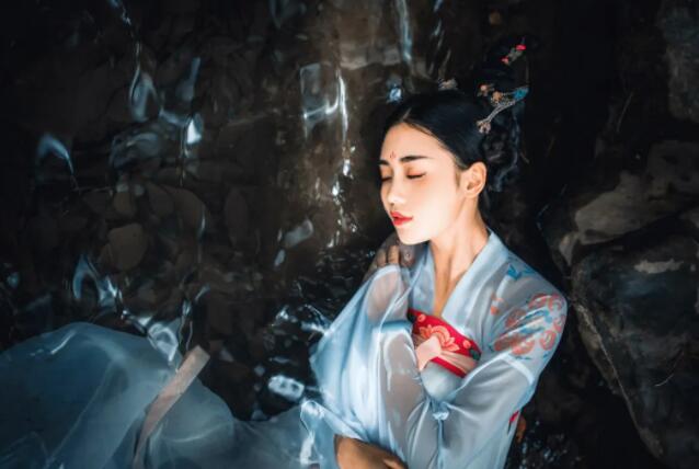 心不善，不可处；品不正，不可交