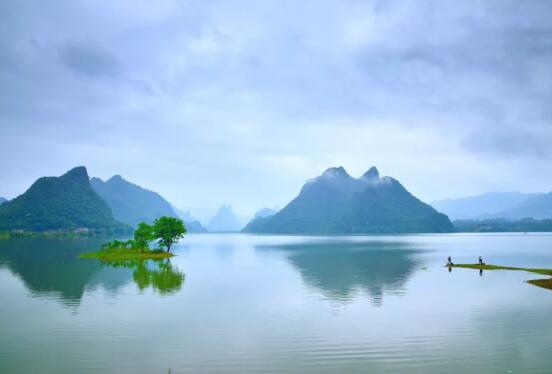 人若平和，定能春风化雨，劈山凿河