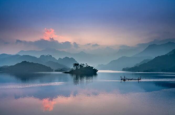 阎连科：清水湾